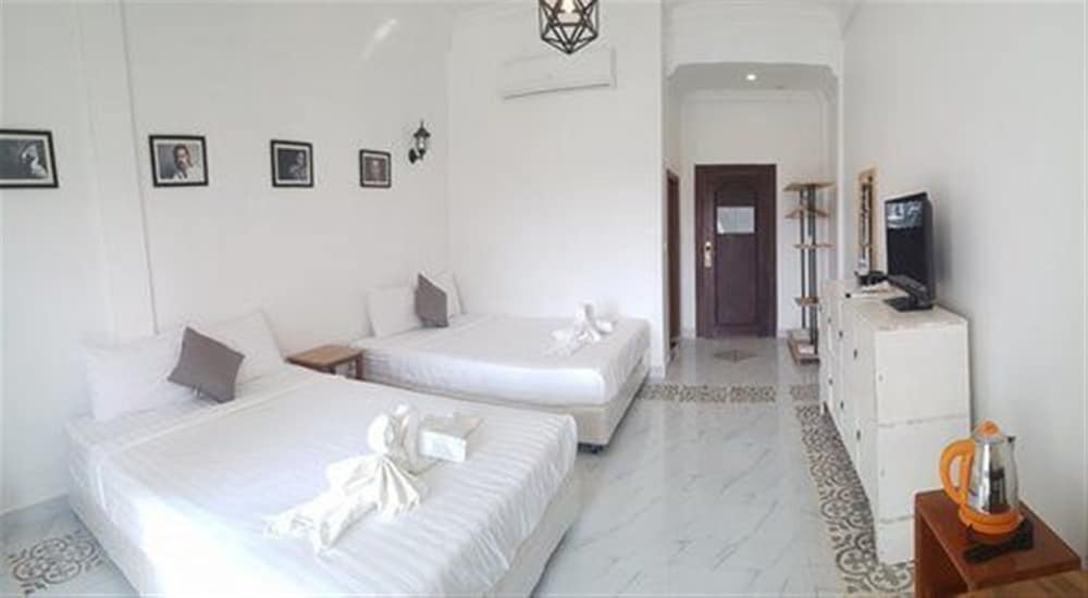 Twin Beds