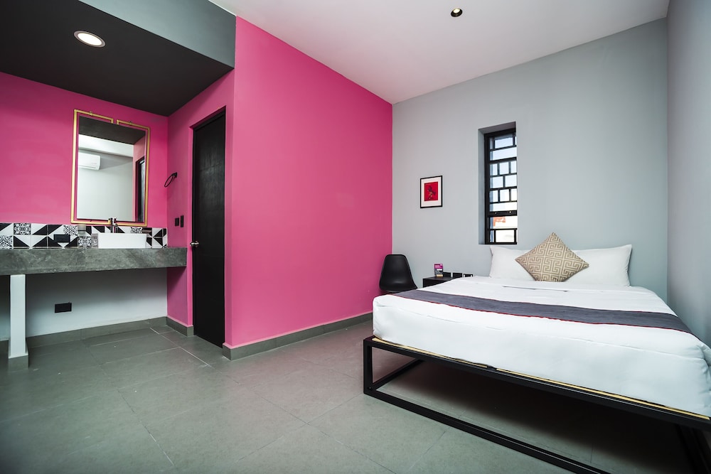 Executive Single Room, 1 Queen Bed, Kitchenette