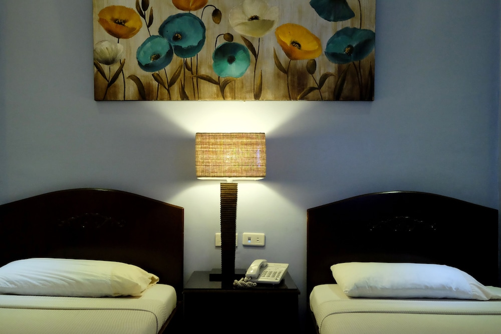 Superior Room, 2 Twin Beds photo 3