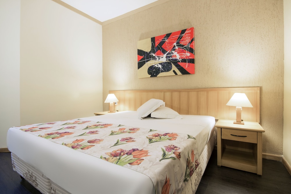 Standard Double Room - Photo 10