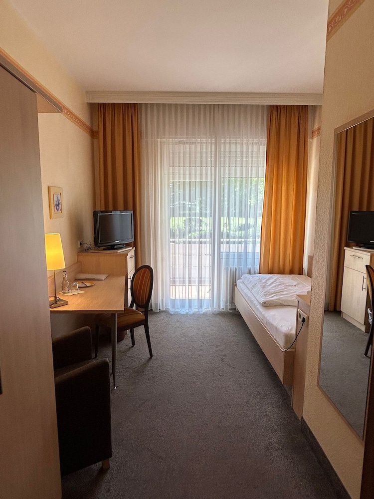 Comfort Single Room