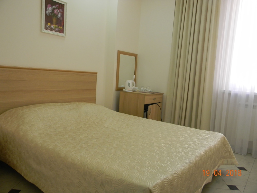 Economy Double Room photo 1