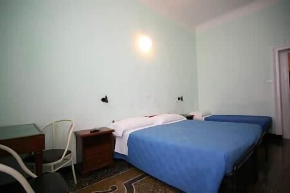 Basic Triple Room, Private Bathroom