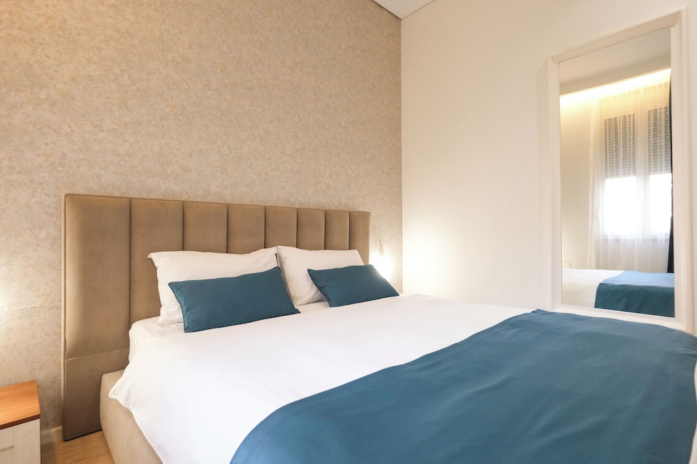 Economy Double Room, 1 Double Bed, Non Smoking, City View photo 2
