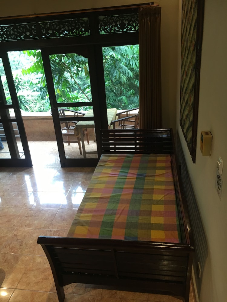 Deluxe Room - Photo 8