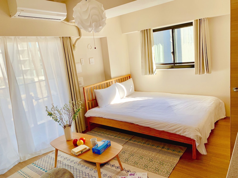 Serenity Suite High Floor photo 1