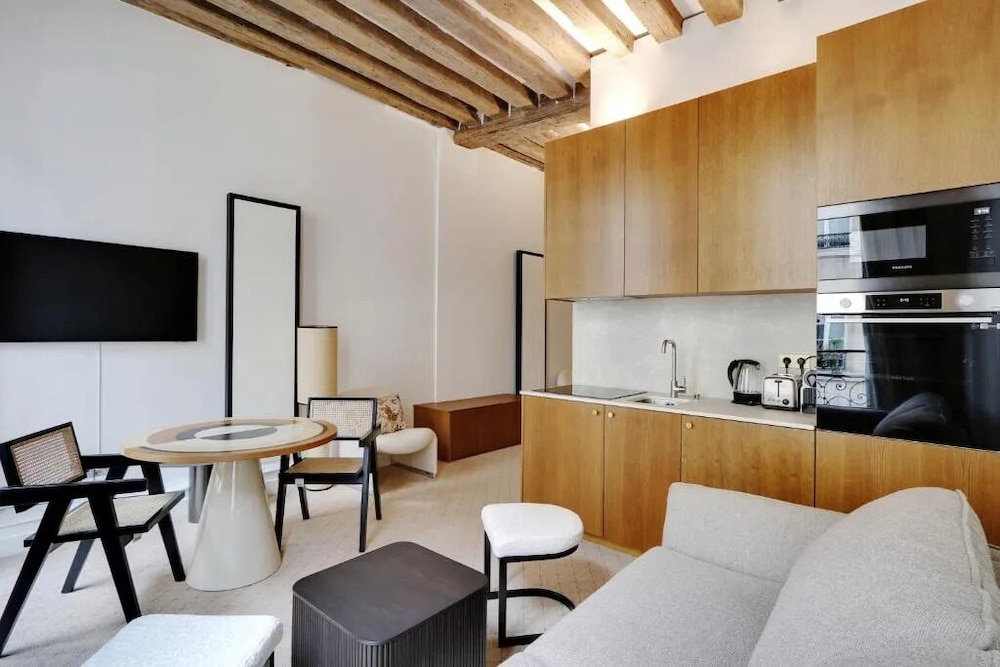 Family Apartment photo 3
