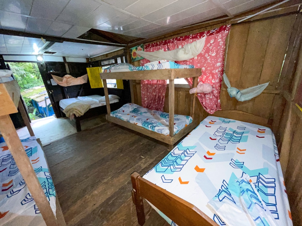 Basic Shared Dormitory, Mixed Dorm, Balcony, Garden View photo 1
