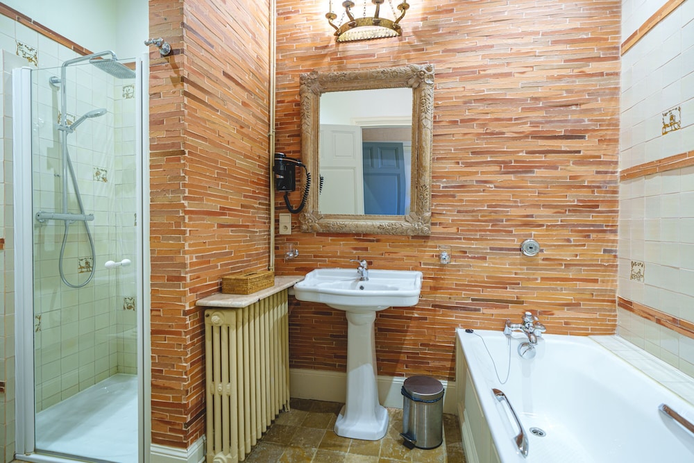 Junior Suite - Photo 9