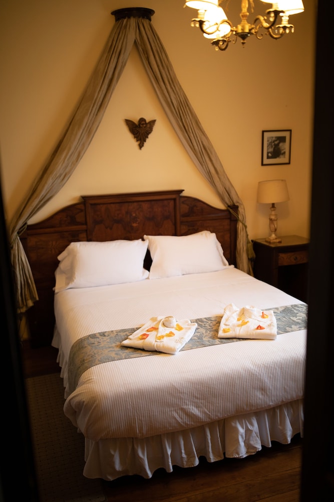 Standard Double Room, 1 Queen Bed photo 2