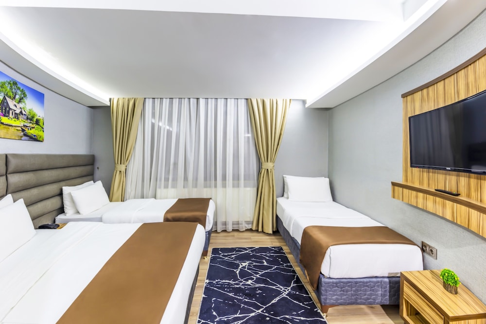 Deluxe Quadruple Room photo 1