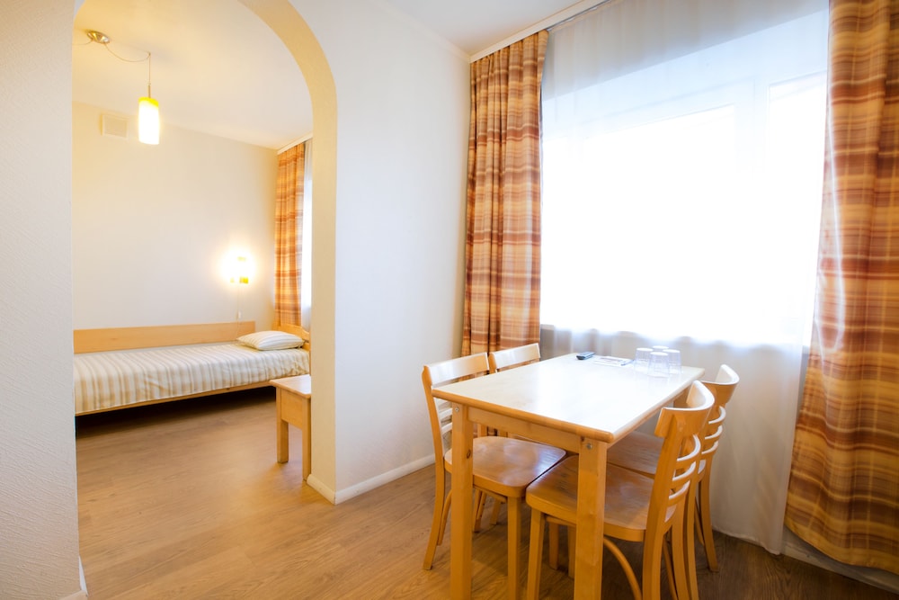 Classic Quadruple Room photo 2