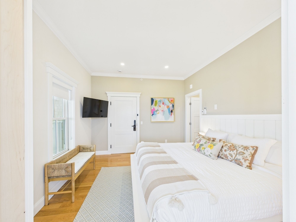 Room 102