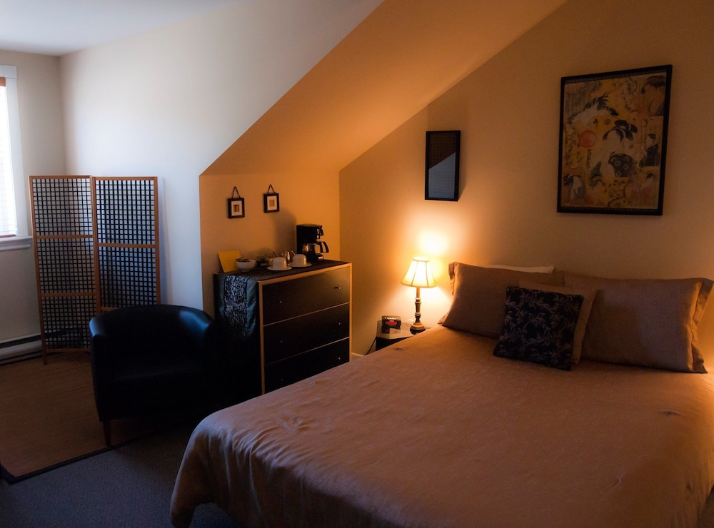Classic Room, 1 Queen Bed