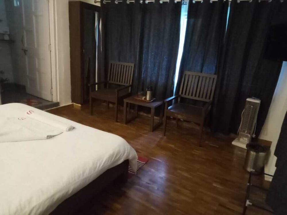 Terrace Room - Photo 1