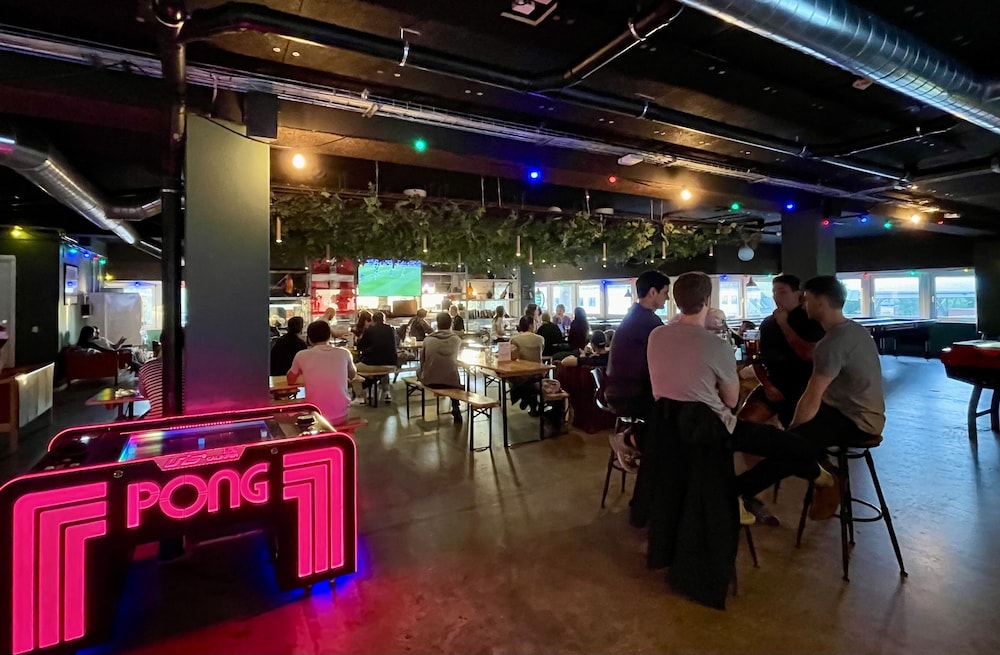 Urban Camper Hostel & Bar — photo 40