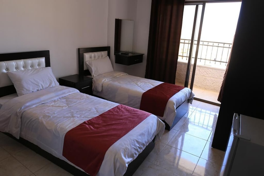 Basic Double or Twin Room, Balcony