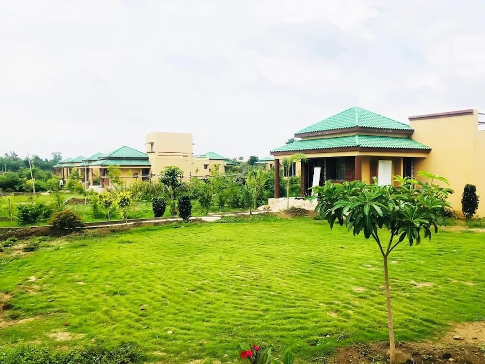 Family Villa, Multiple Beds, Non Smoking, Garden View