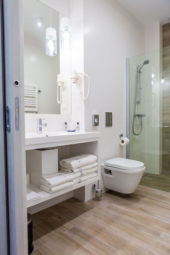 Double Comfort Plus Room - Photo 1