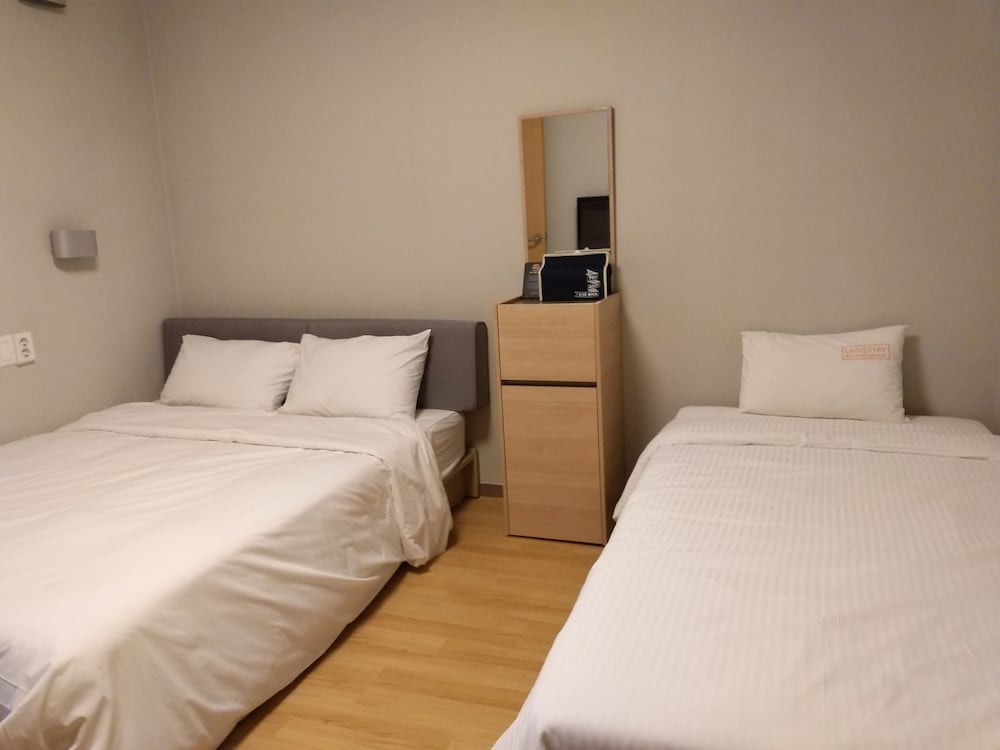Triple Room photo 2