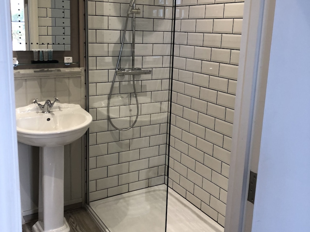 Superior Double Room, Ensuite photo 3