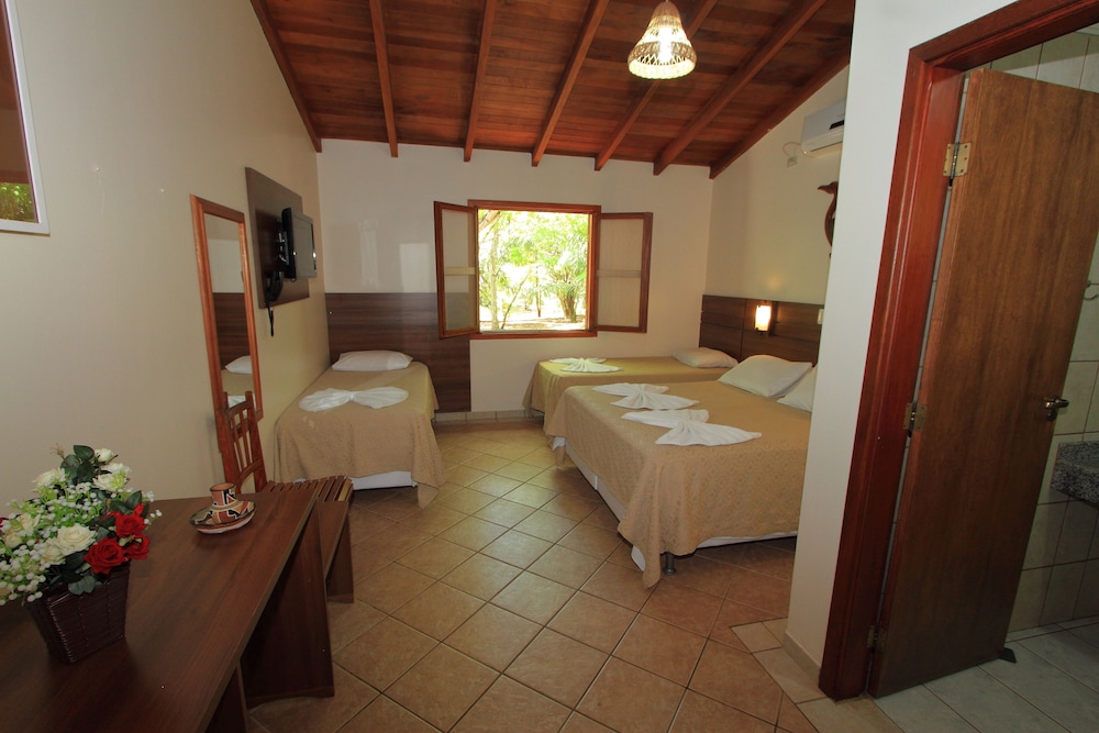 Standard Quadruple Room, Multiple Beds