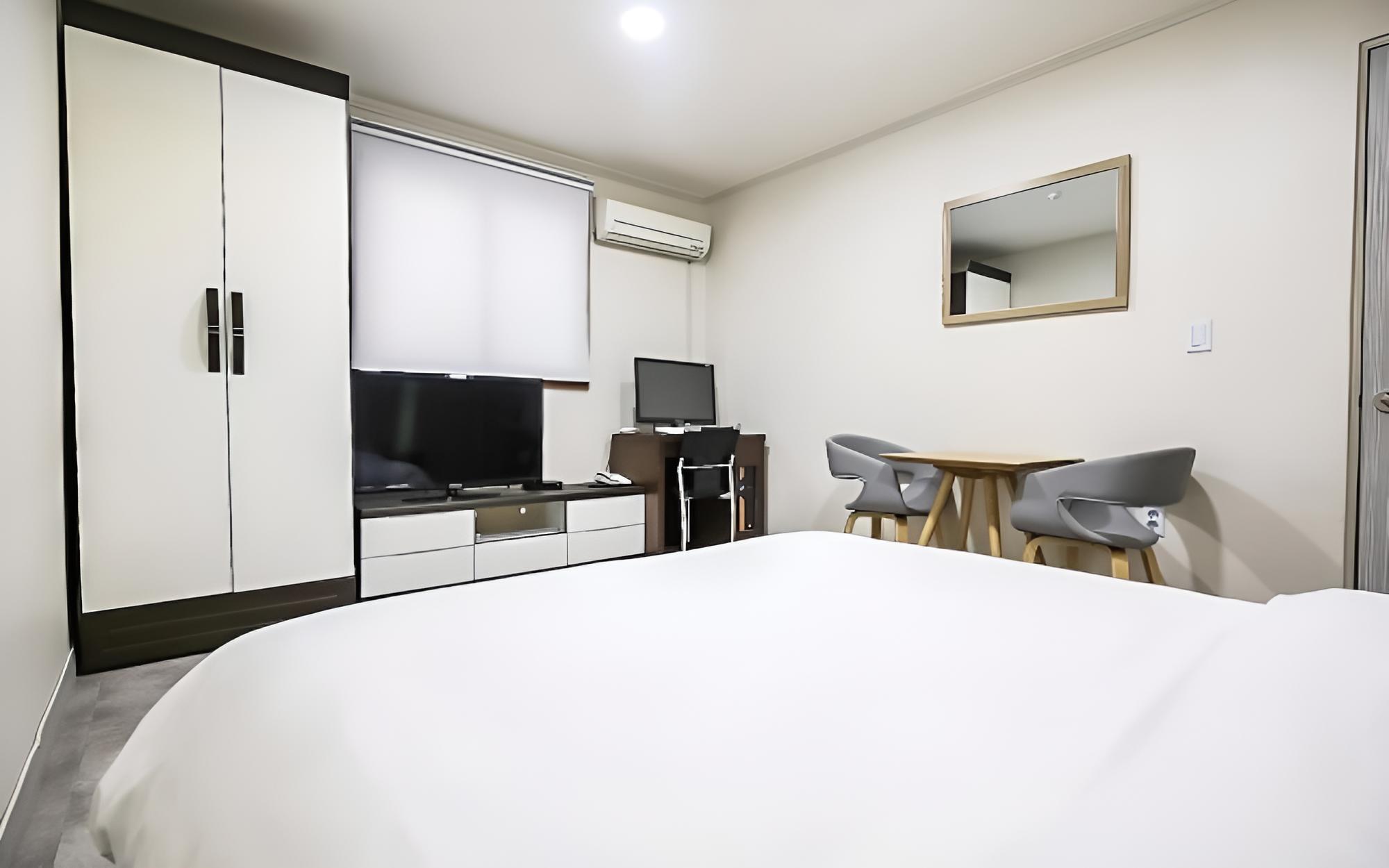 Room (VIP) photo 2