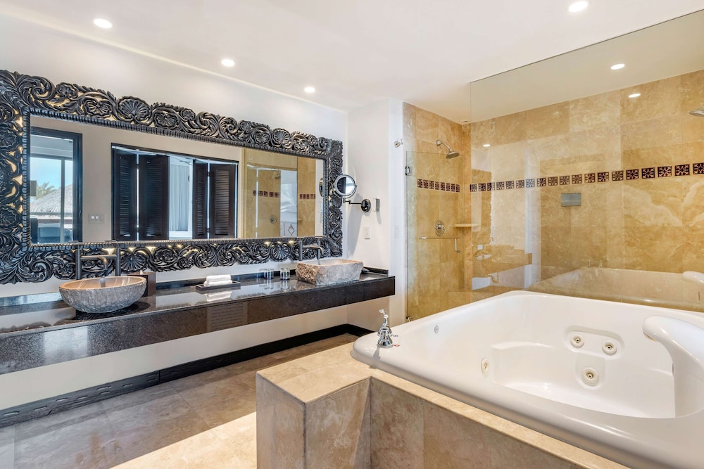 3 Bedroom 2 Kings 1 Queen Ocean Vw Penthouse