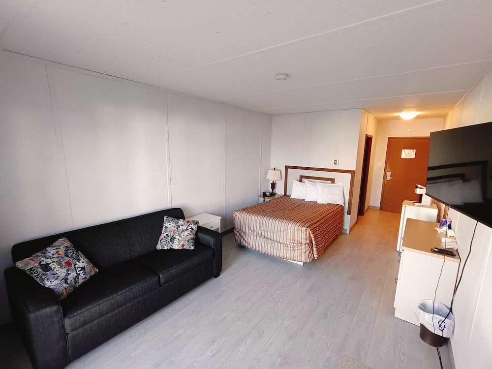 Standard Room (1 Bed) photo 1
