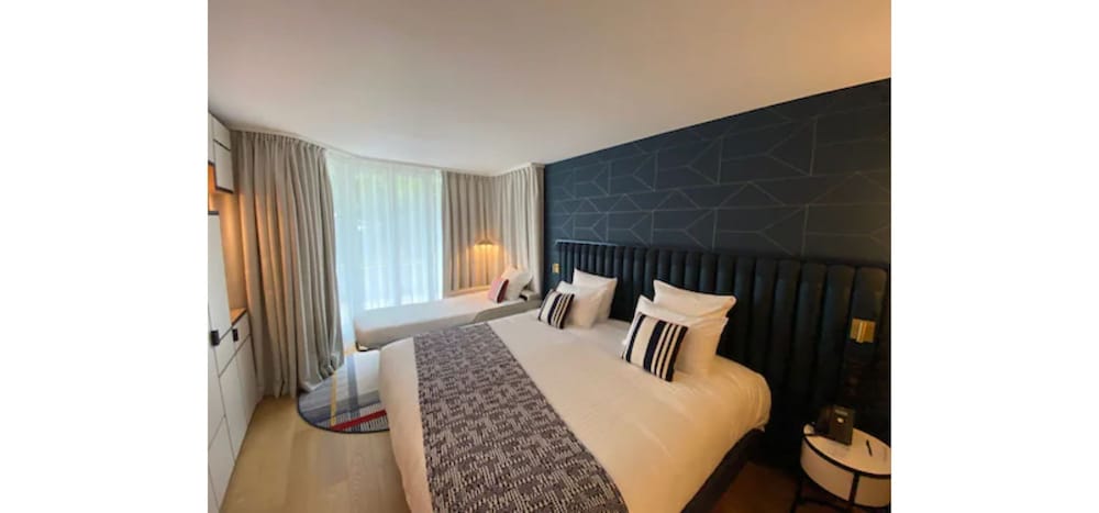 Superior Triple Room, Balcony - Photo 2
