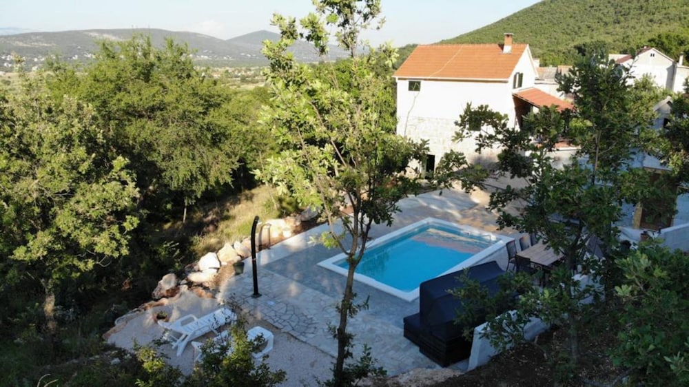 House (Holiday home Jadrić - Holiday home w)
