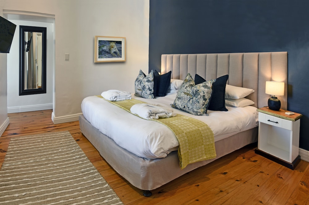 Veranda Suite photo 2