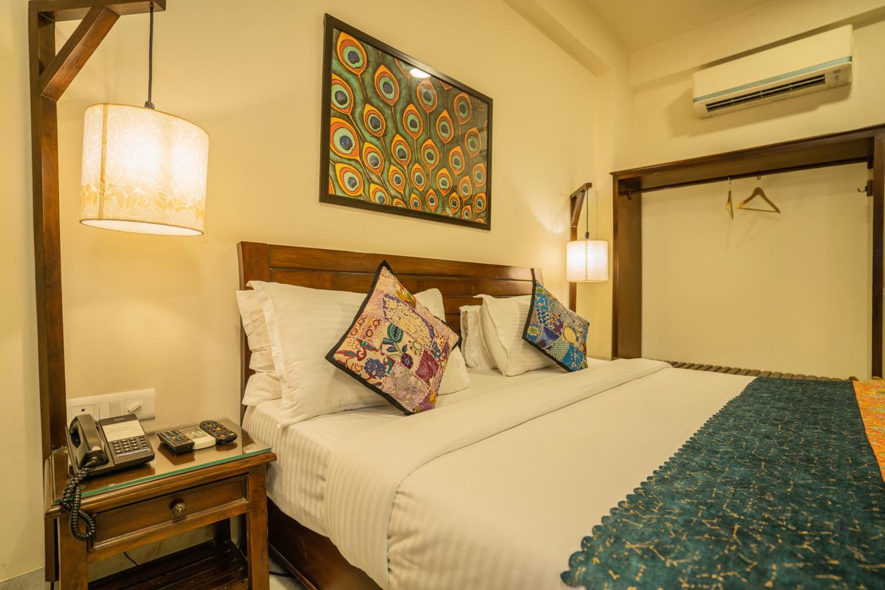 Super Deluxe Room - Photo 4
