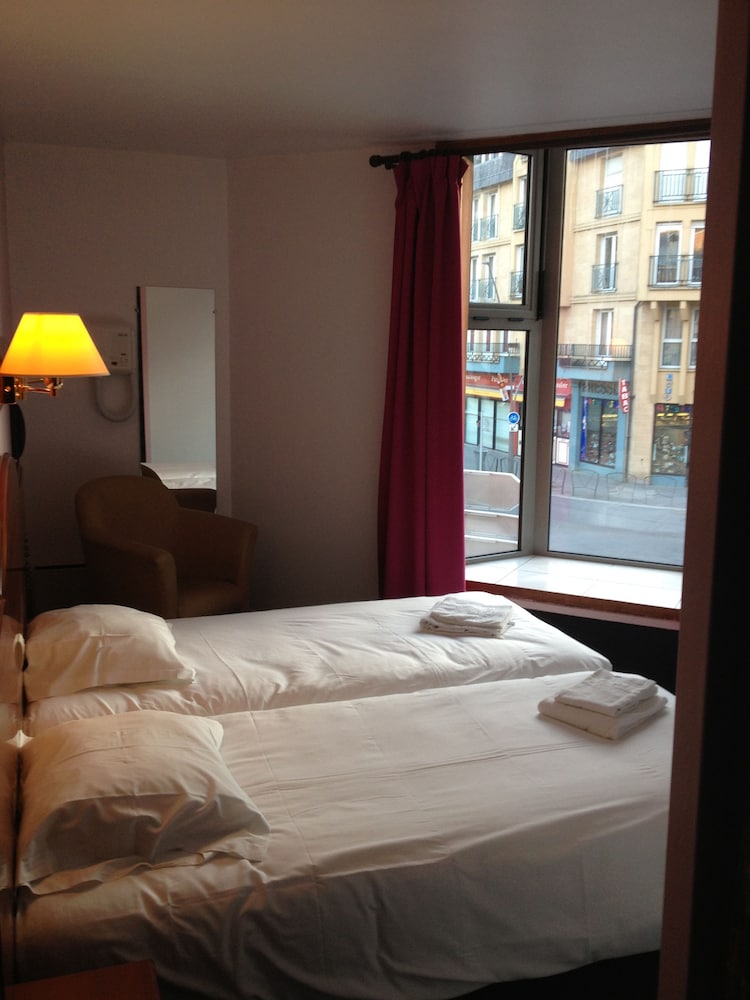Standard Twin Room photo 1