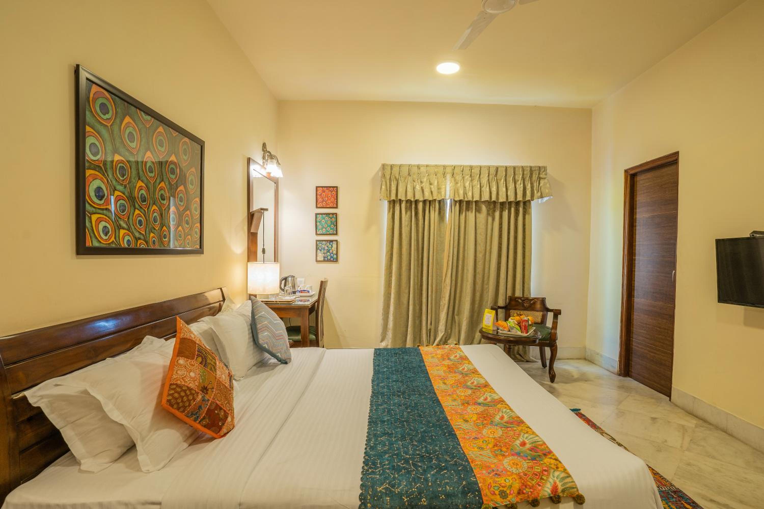 Super Deluxe Room - Photo 8