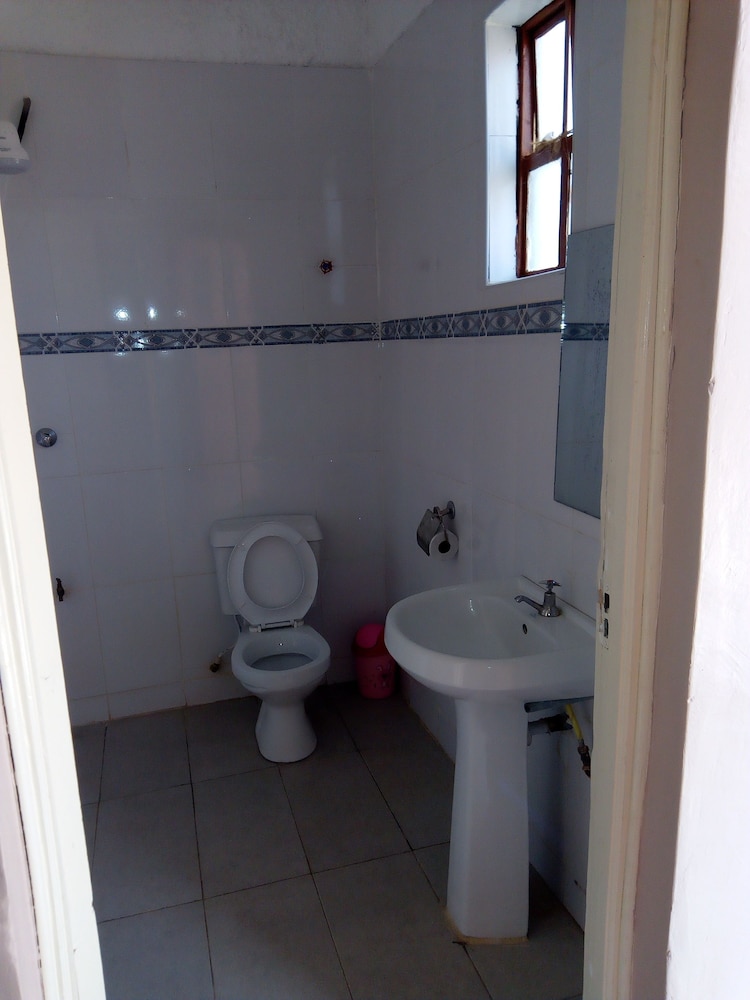 Standard Double Room photo 3