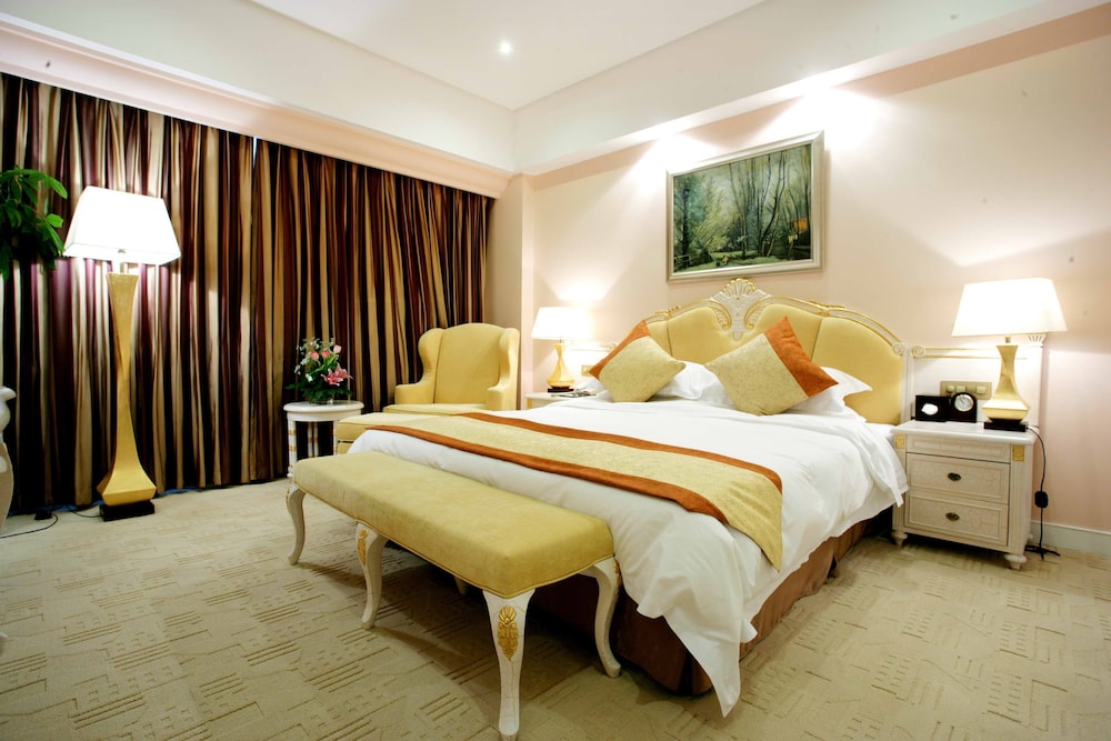 Executive Superior King Room - Photo 2