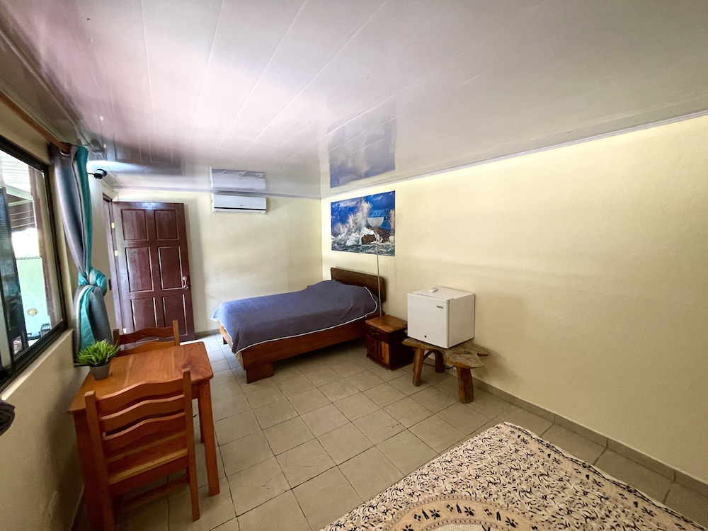 Standard Room photo 3