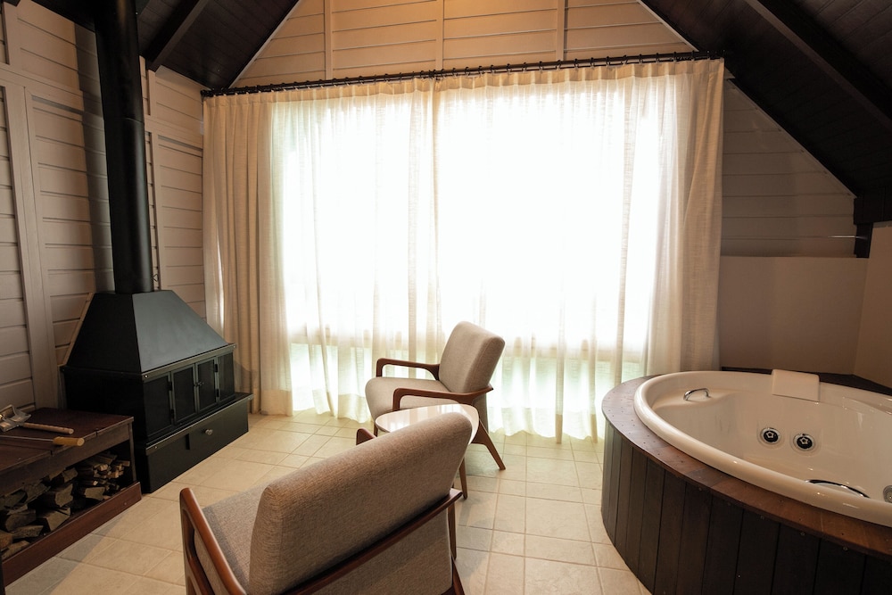Premium Chalet photo 2