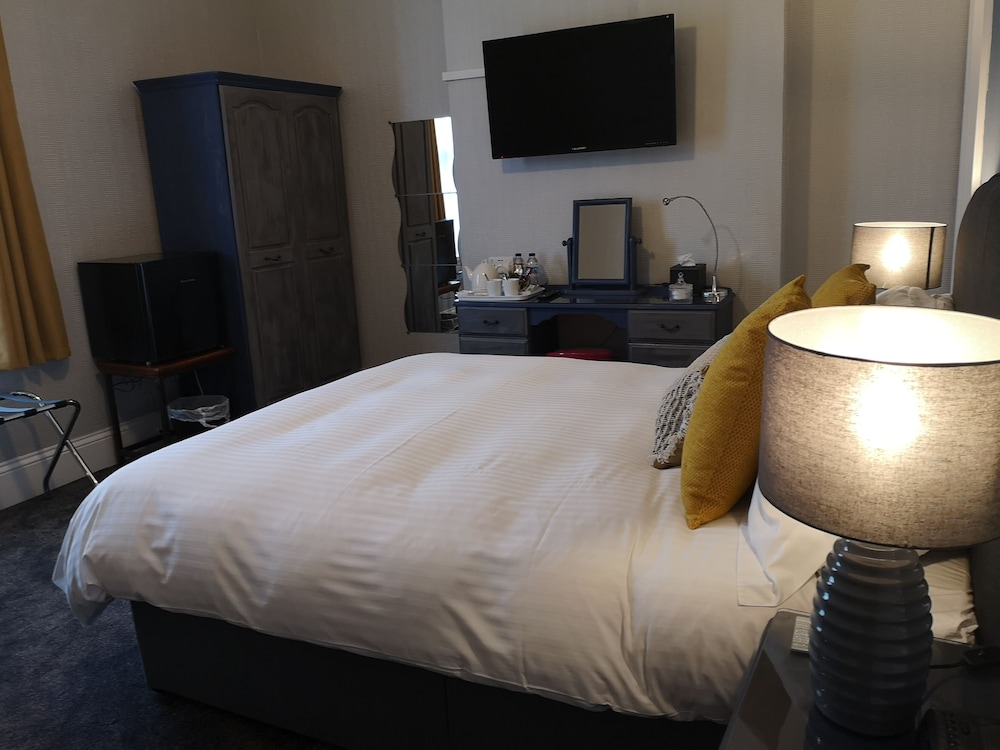 Superior Double Room, 1 King Bed (Large) photo 3