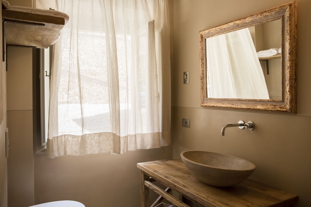 Deluxe Double Room, Non Smoking (Il Vignaiolo) photo 3