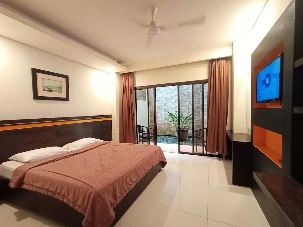 Jr Deluxe Room photo 2