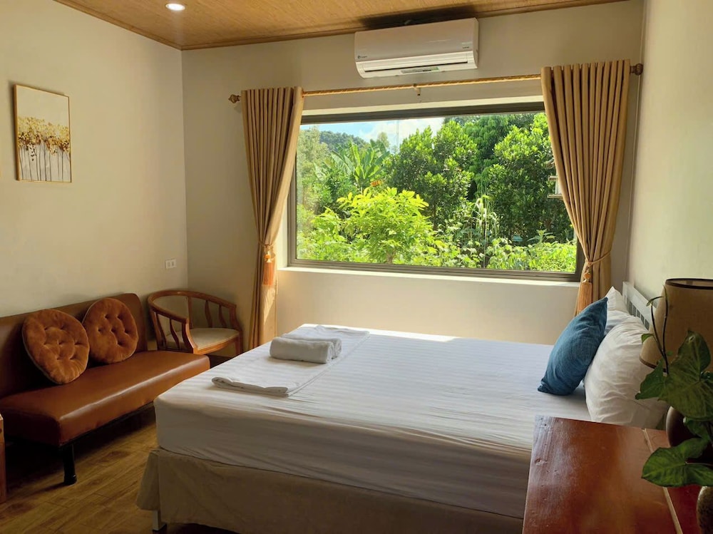 Deluxe Double Room, Garden View photo 3