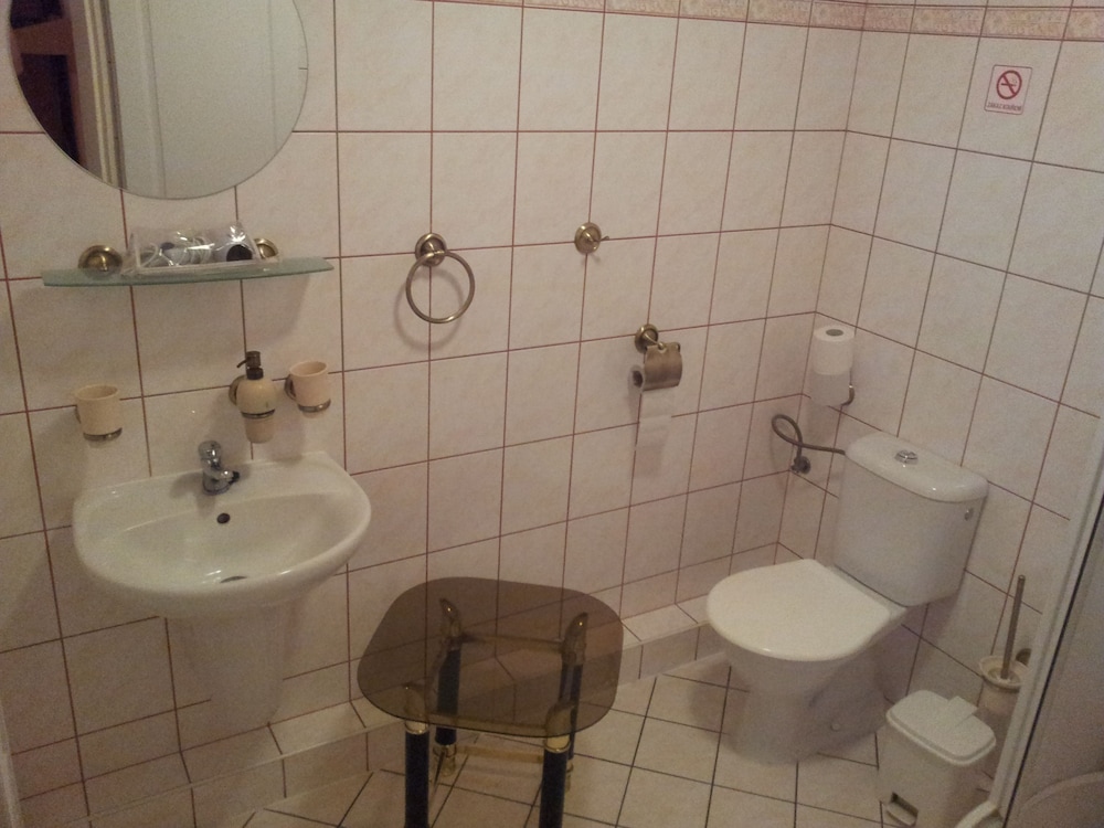 Standard Double Room Single Use photo 3