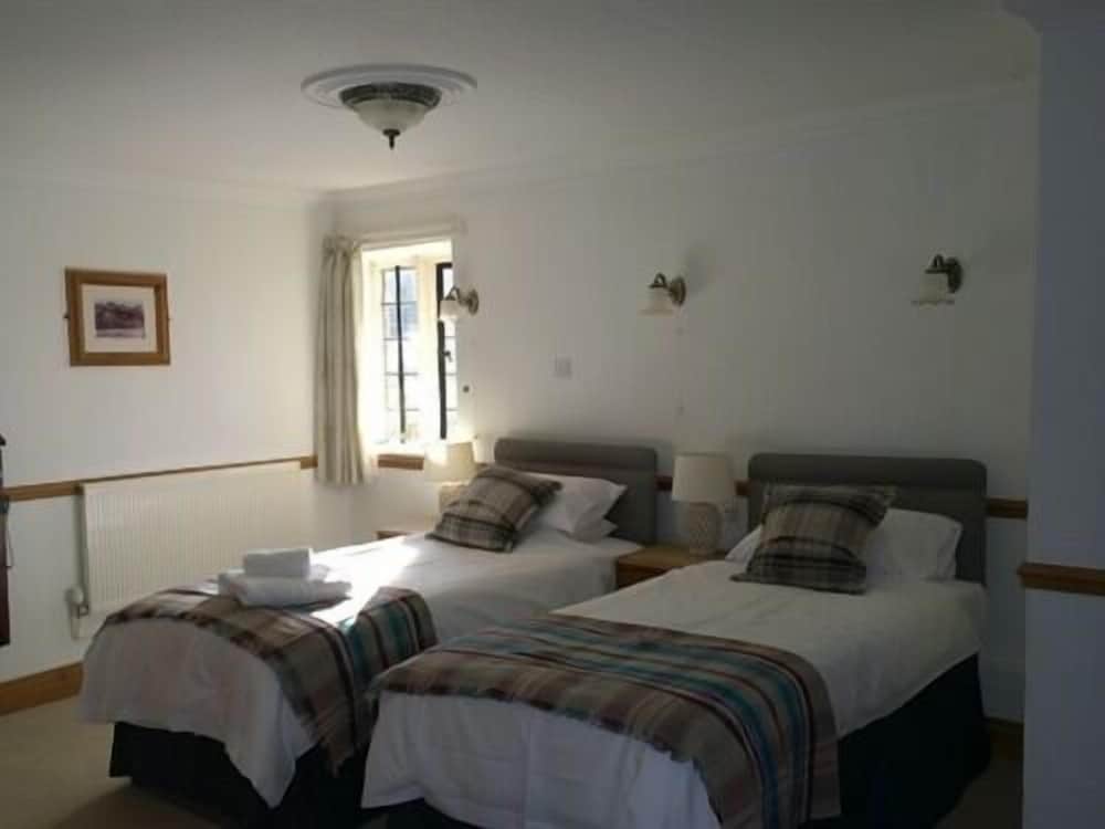 Twin Room, Ensuite (Superking) - Photo 2