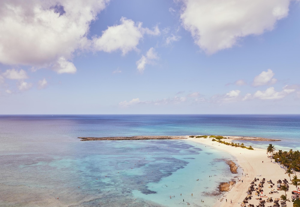 One Bedroom Topaz Suite