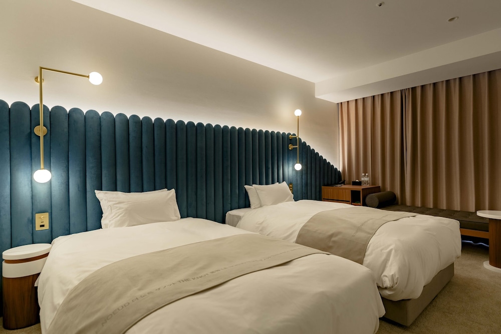 Superior Room, 2 beds, City View, Non Smoking - Photo 1