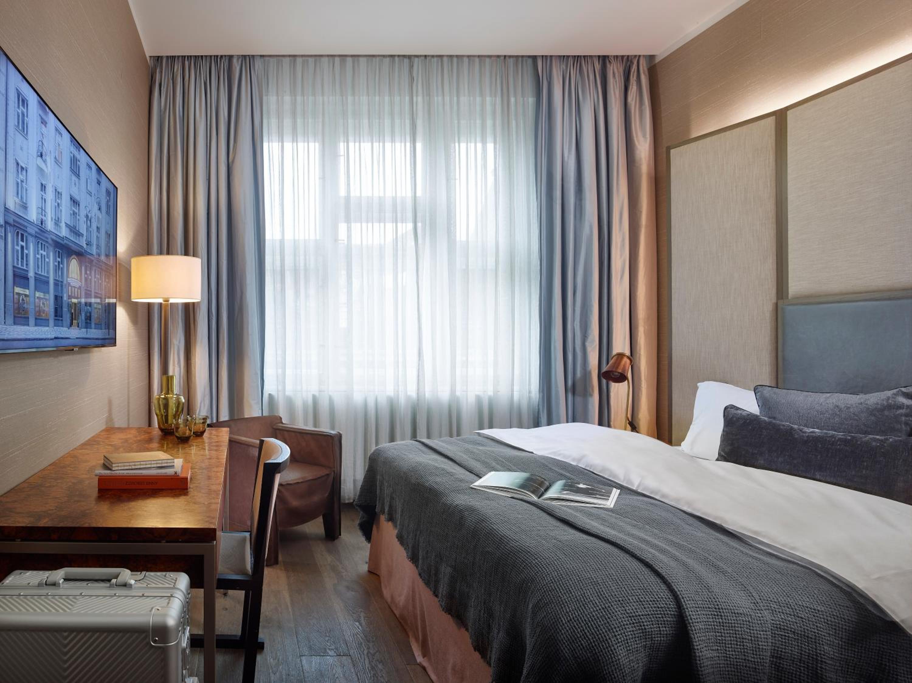 Classic Double Room with Lounge and Wellness Access