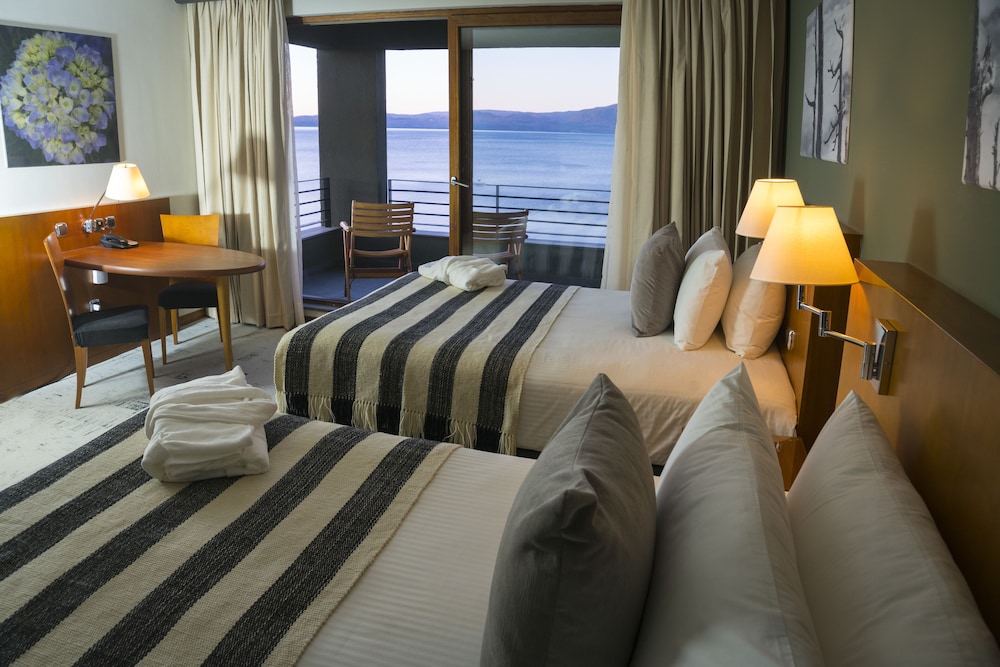 Deluxe Twin Room photo 3