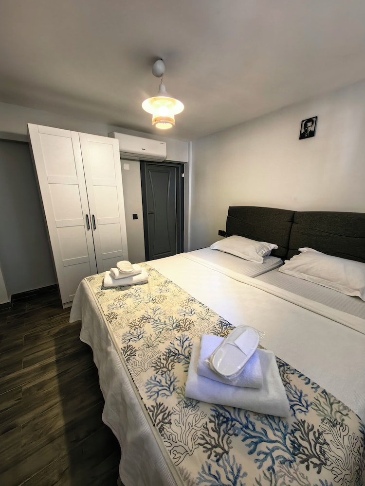 Economy Room photo 3